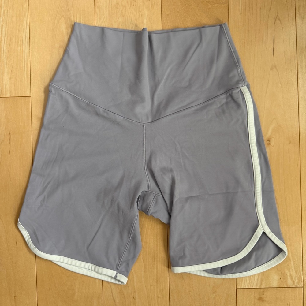 Aerie OFFLINE Real Me Xtra 7"
Track Bike Short - Medium